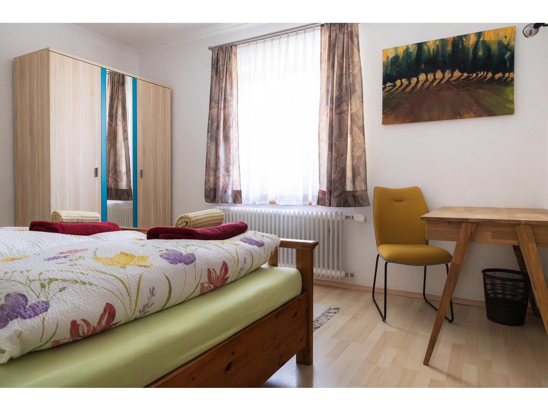 Schlafzimmer eins